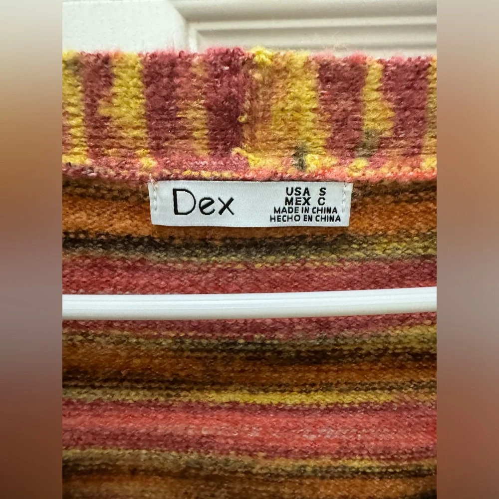 NWT DEX Sunset stripped cardigan size S super soft